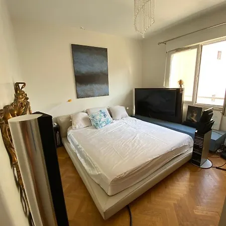 Guest house White Queen *
